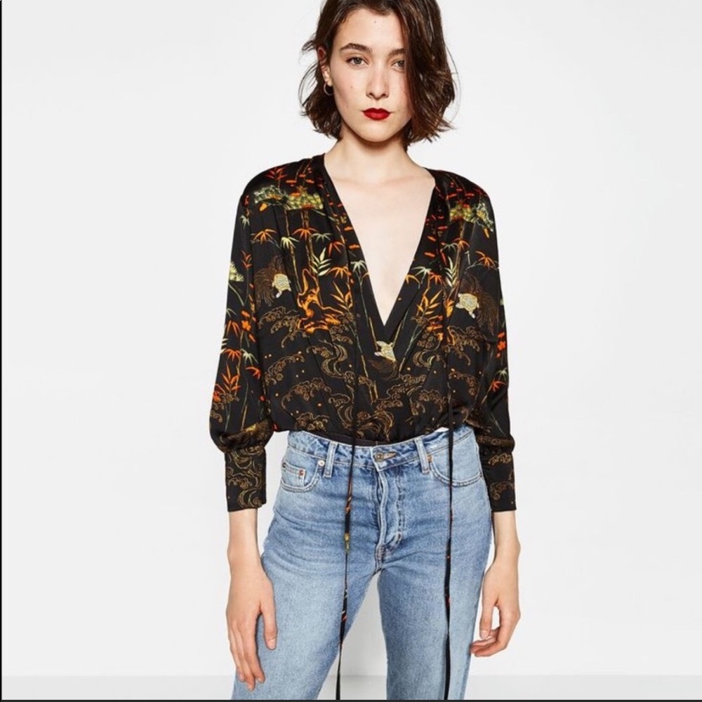 🎋Zara silk wrapped long sleeve blouse bodysuit🎋